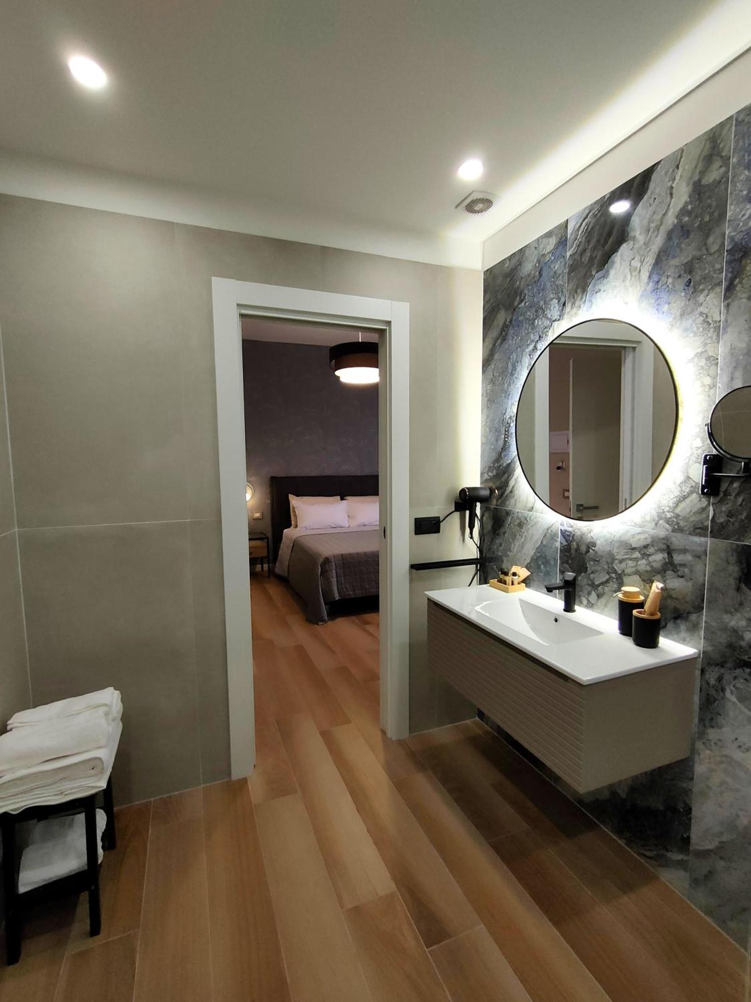 Agape Charme Rooms Бари Екстериор снимка